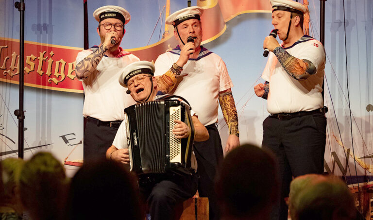 Murer Kjeld fortalte i Hjallerup Kulturhus
