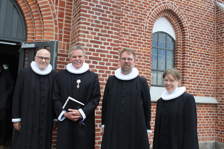 Indsættelse af ny præst i Hjallerup Kirke
