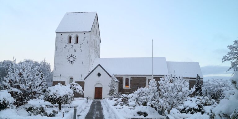 Adventstid med forskellige gudstjenester