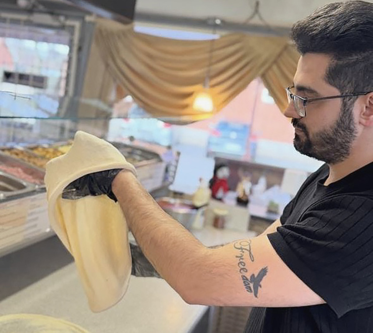 Hjallerup Pizza og Kebabhouse har fået ny ejer Hjallerup Pizza og Kebabhouse har fået ny ejer
