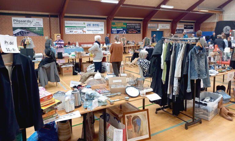 Loppemarked i Flauenskjold Hallen