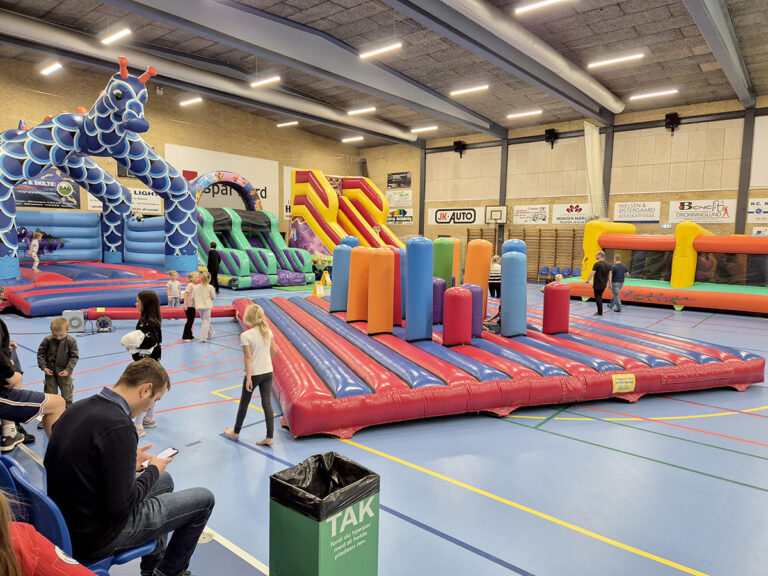 Hoppeglæde i Hjallerup Idrætscenter