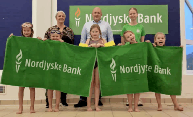 Ny sponsoraftale styrker ungdomsarbejdet i Svømmeklubben Søhesten