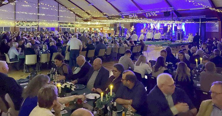 Vellykket julefrokost i Flauenskjold Hallen