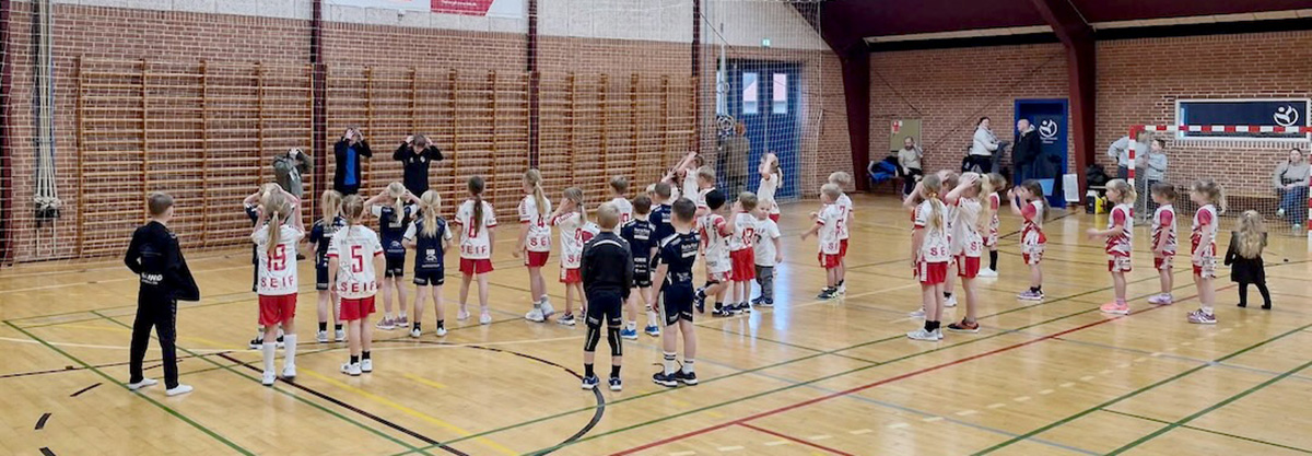 Børnehåndboldstævne i Flauenskjold Hallen Børnehåndboldstævne i Flauenskjold Hallen