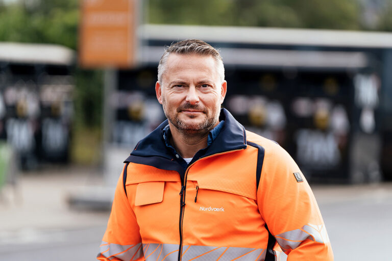 Nordjyderne strømmer til genbrugspladsen