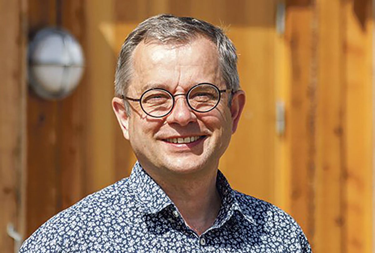 Fællessang og fortællinger på Vrå Højskole Fællessang og fortællinger på Vrå Højskole